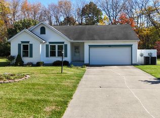 127 Dogwood Cir, Dowagiac, MI 49047