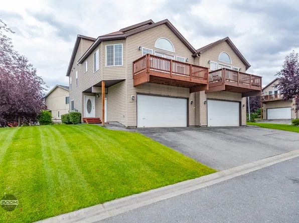 11827 Falklands Loop, Eagle River, AK 99577