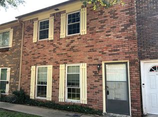 1403 Blalock Rd APT 16, Houston, TX 77055