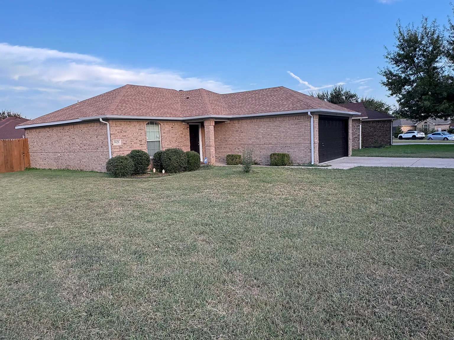 3 bed, 1380 sqft, $1,890 — Photo 3