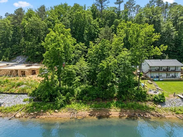 272 Northpointe Dr, Arley, AL 35541