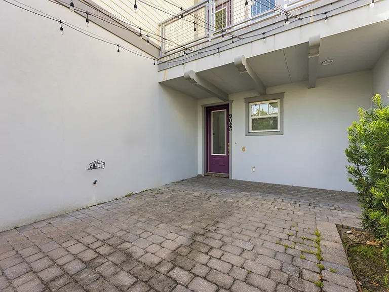 9025 Laureate Blvd — Photo 49