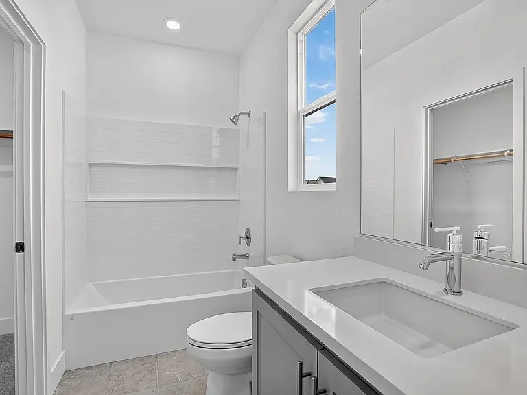 2774 Horseshoe Cir — Photo 7