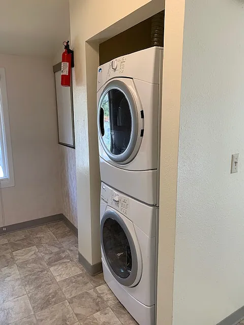 2 bed, 1200 sqft, $1,775 — Photo 4