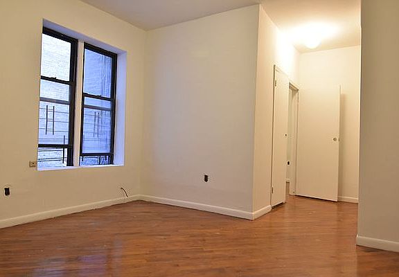 2nd image of 476 Clinton Ave APT 1C