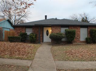 7201 Hedge Dr, Dallas, TX 75249