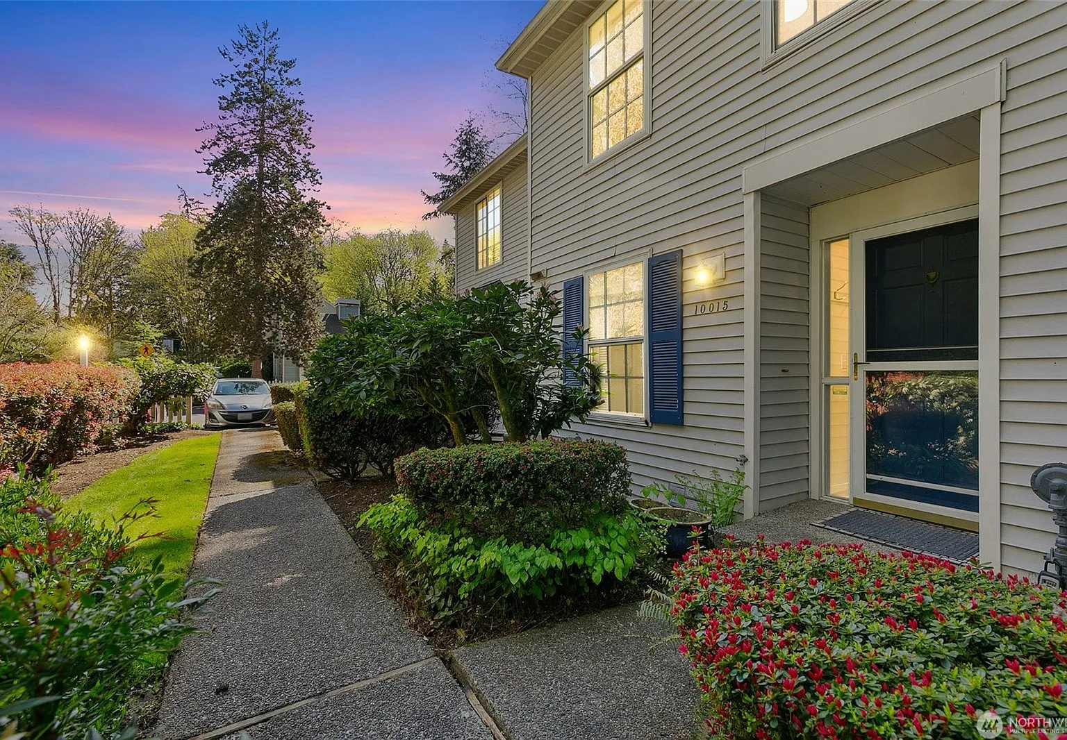 2 bed, 2.5 bath, 1160 sqft, $2,950 — Photo 3