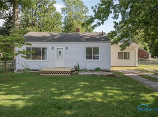 5936 Bay Shore Rd, Oregon, OH 43616