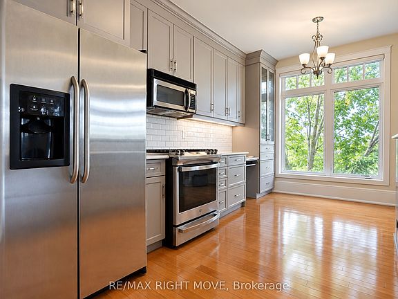 5th image of 140 Cedar Island Rd #301