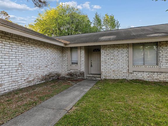3rd image of 4425 Algernon Dr