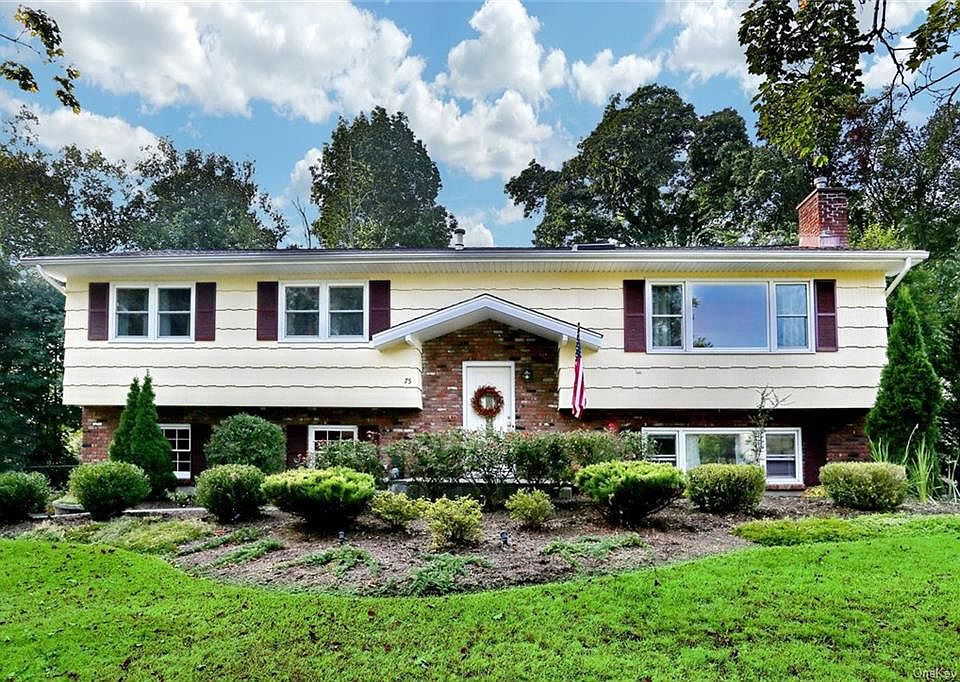 1st image of 75 Gottlieb Dr