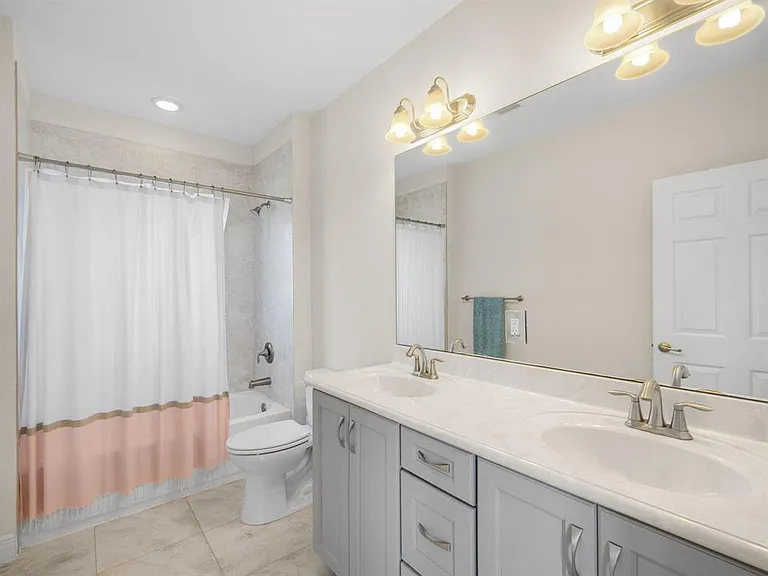 11726 SW Westcliffe Ln — Photo 18