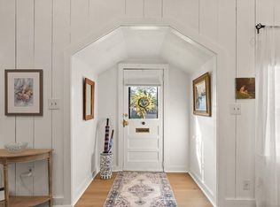 14 Thompson Rd, Beverly, MA 01915