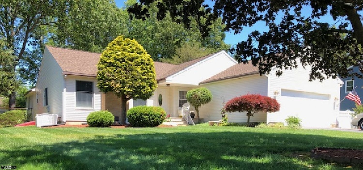 1014 Twin Oaks Dr, Toms River, NJ 08753 Zillow