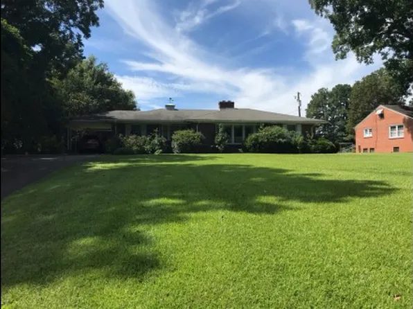 2402 Halifax Rd, South Boston, VA 24592