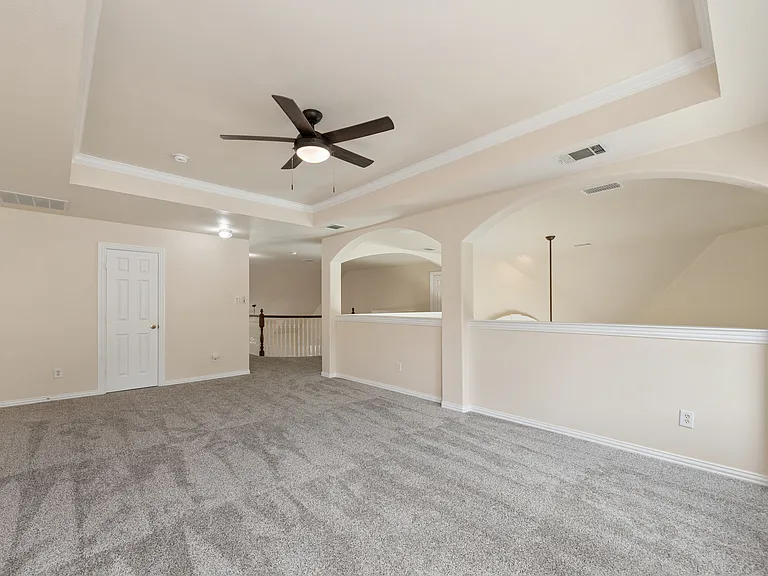 4568 Saint James Dr — Photo 14