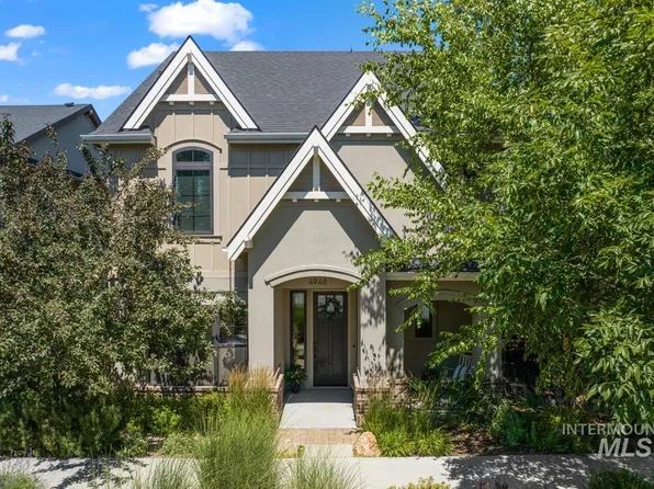 4946 E Woodcarver Dr, Boise, ID 83716