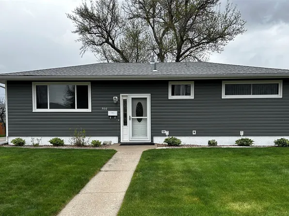 700 27th Ave NE, Great Falls, MT 59404