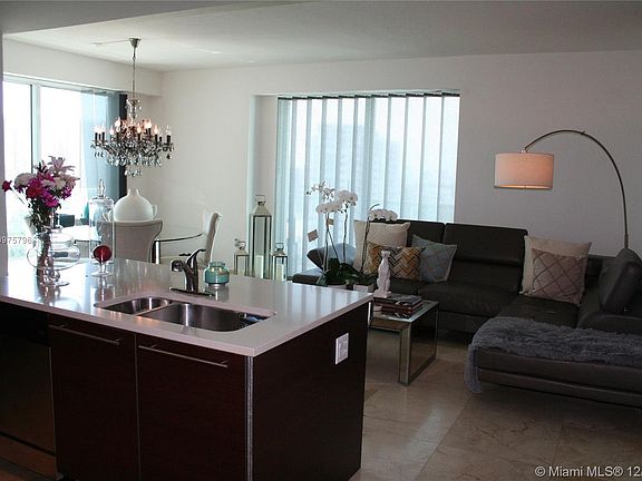 5th image of 1900 N Bayshore Dr APT 1711