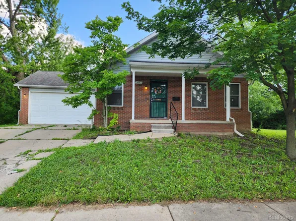 42 E Montana St, Detroit, MI 48203