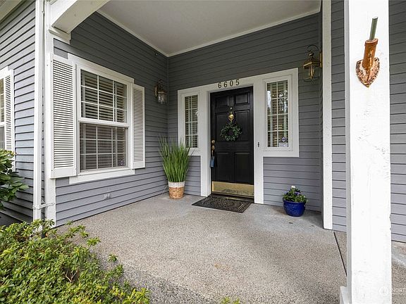 3rd image of 6605 Villa Madera Drive SW