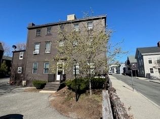 25 State St APT 1, Marblehead, MA 01945