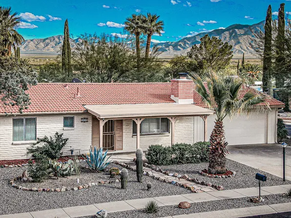 1015 S La Higuera, Green Valley, AZ 85614