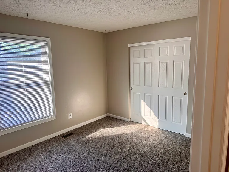 855 Bluffway Dr #855 — Photo 9