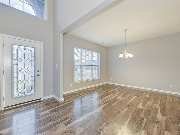 5th image of 8705 Ballard Ln