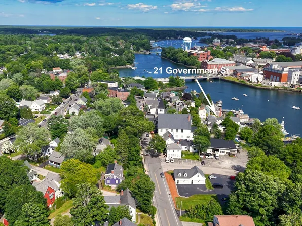 21 Government Street, Kittery, ME 03904