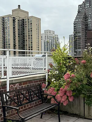 Sold by Corcoran | media 18