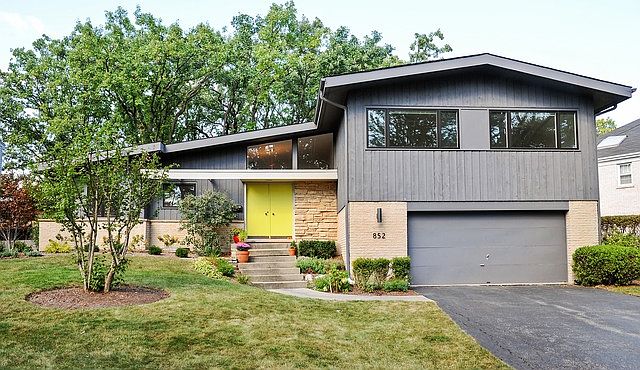 1st image of 852 Highland Pl