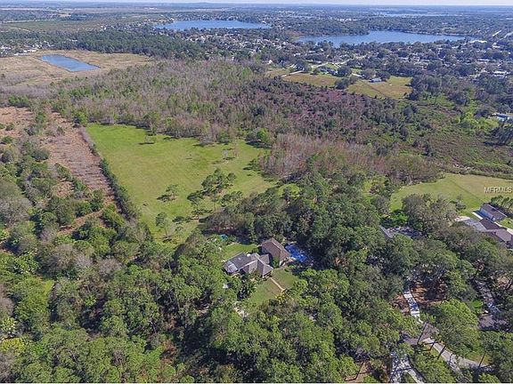 3rd image of 651 Island Way