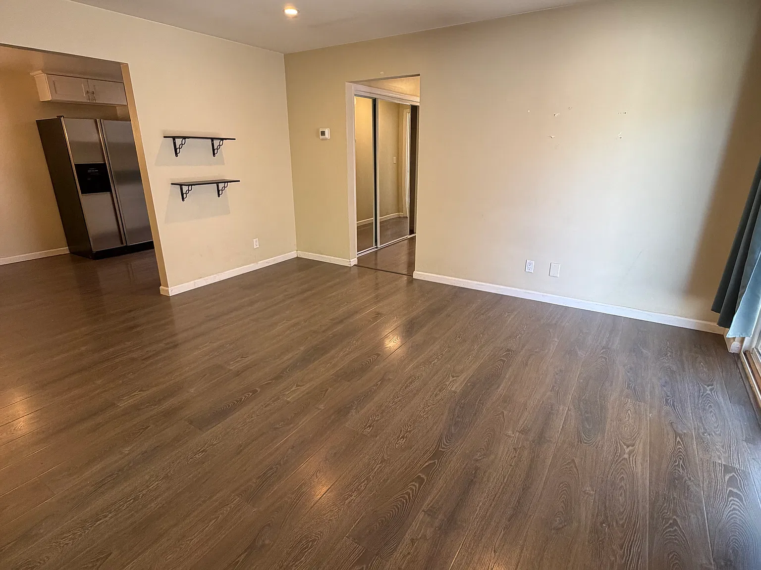 2 bed, 1100 sqft, $2,800 — Photo 4