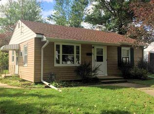 106 N Carr Ct, Mount Morris, IL 61054