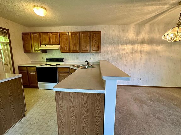 5th image of 2687 Brookdale Ln