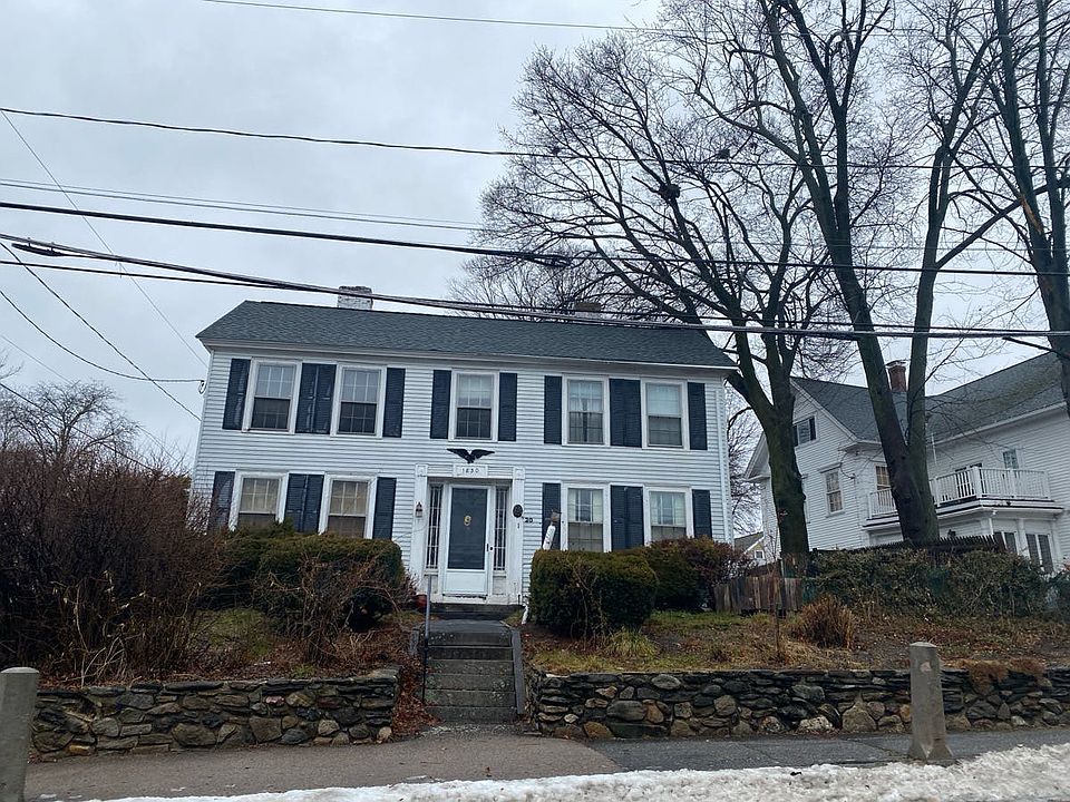 1st image of 20 Lock St