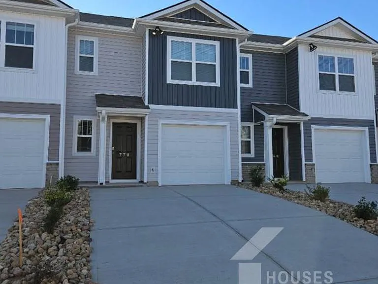 770 Embark Cir — Photo 1