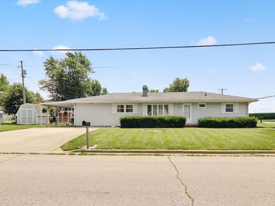 811 21st St, Lincoln, IL, 62656