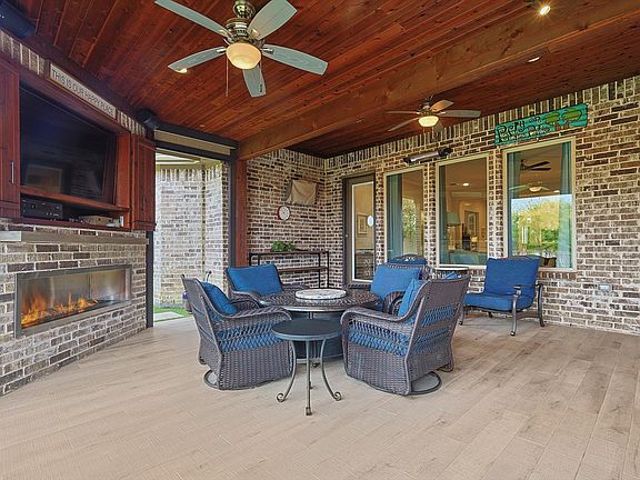 5th image of 1601 Twistleaf Rd