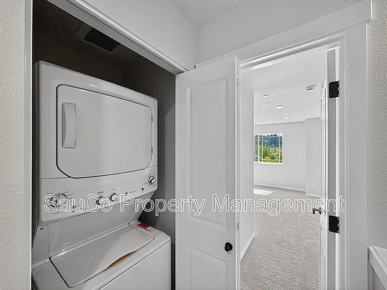 7513 NW Eleanor Ave — Photo 16