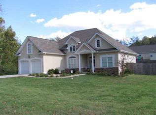 5185 Crystal Brook Dr, Morristown, TN 37814