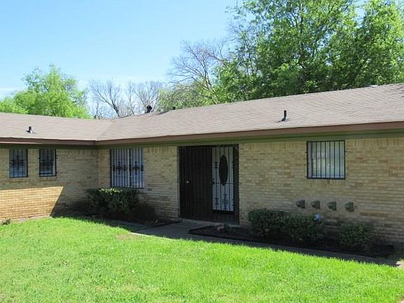5th image of 832 Havenwood Dr