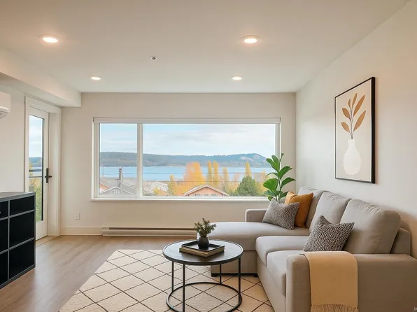 147 Haliburton St #306, Nanaimo, BC V9R 4V9