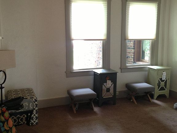 4th image of 3132 McCloy Ave