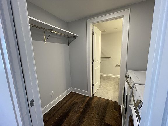 4th image of 15 Park St #204