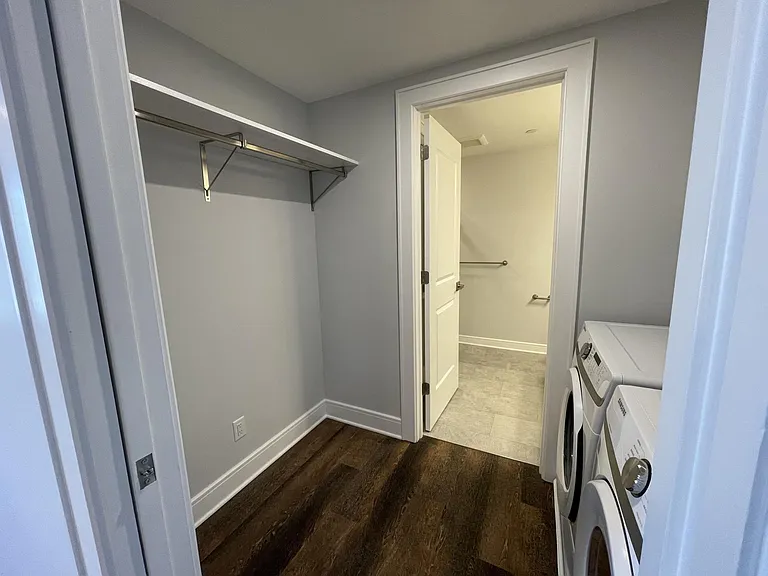 15 Park St #204 — Photo 4