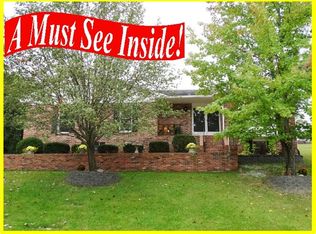 2305 Yorktown Dr, Jefferson City, MO 65109