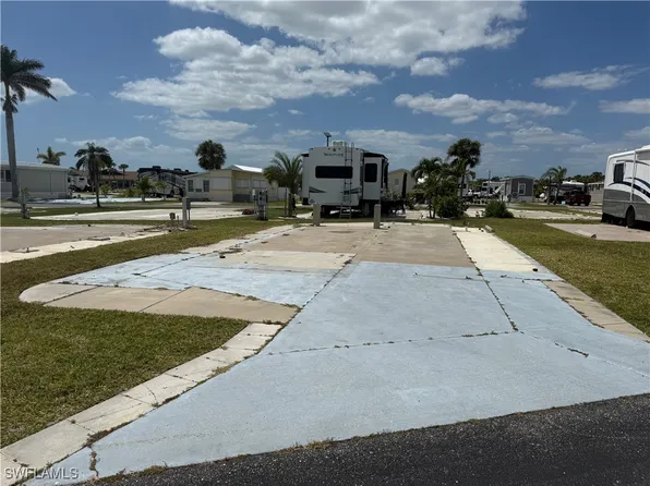 19681 Summerlin Rd #527, Fort Myers, FL 33908