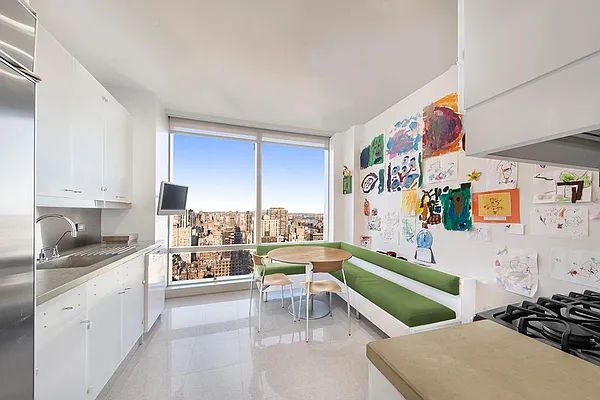 Sold by Town Residential | media 6